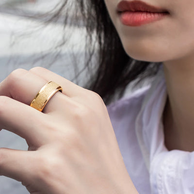 "COLMI R10 Smart Ring with Charging Case – Health & Sleep Monitor, 5ATM Waterproof, Multi-Sport Modes"